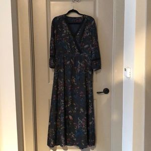 Banana Republic floral print maxi dress